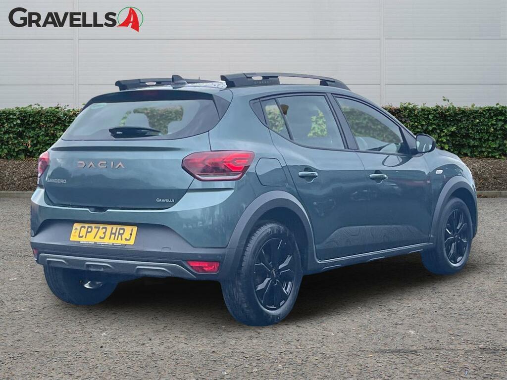 Dacia Sandero Stepway 1.0 Tce Extreme Hatchback Euro 6 Green #3