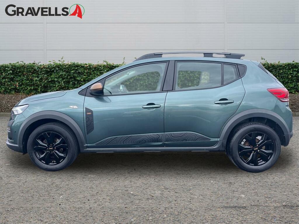 Dacia Sandero Stepway 1.0 Tce Extreme Hatchback Euro 6 Green #5