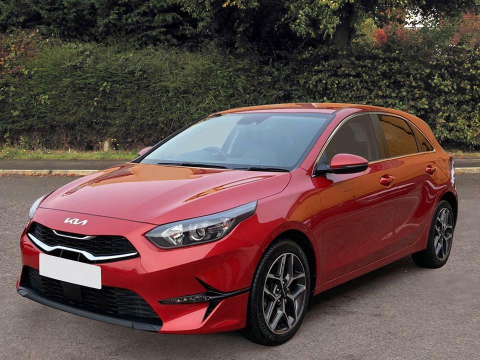 Kia Ceed 1.5 T-gdi 2 Hatchback Euro 6 S Red