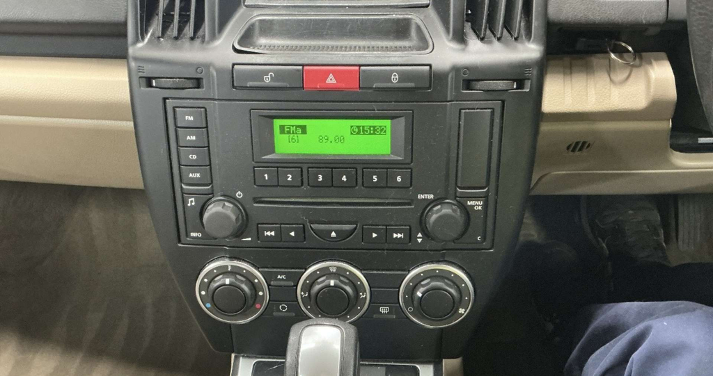 Land Rover Freelander 2.2 Td4 Hse 159 Bhp Black #9