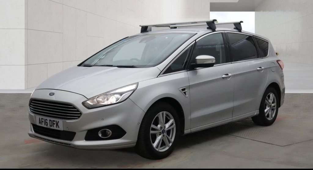 Ford S-Max Titanium Tdci #2
