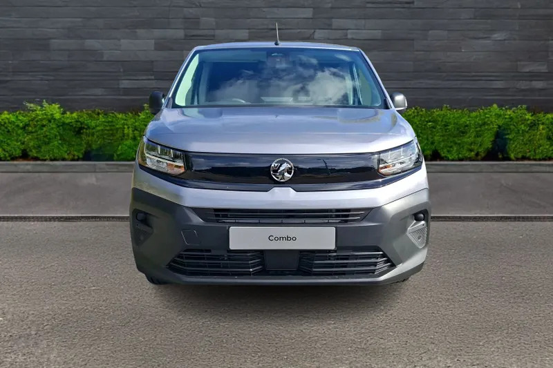 Vauxhall Combo 1.5D 100 Prime Plus H1 Van Silver #2