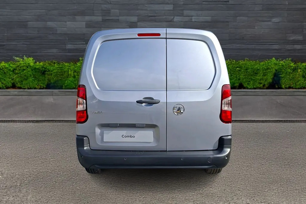 Vauxhall Combo 1.5D 100 Prime Plus H1 Van Silver #5
