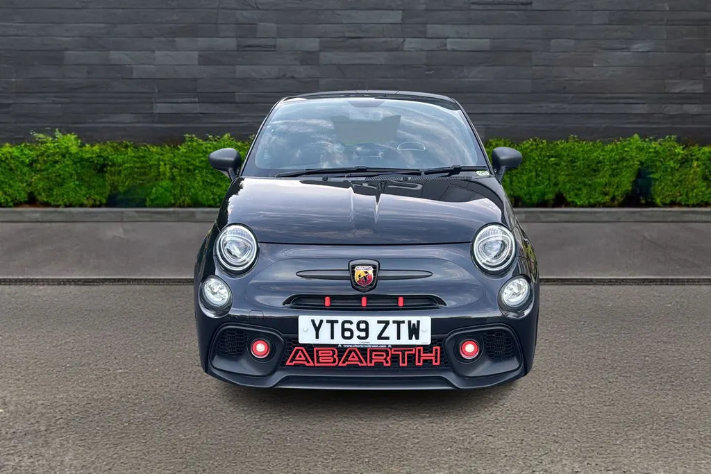 Abarth 595 1.4 T-jet 180 Competizione Black #2