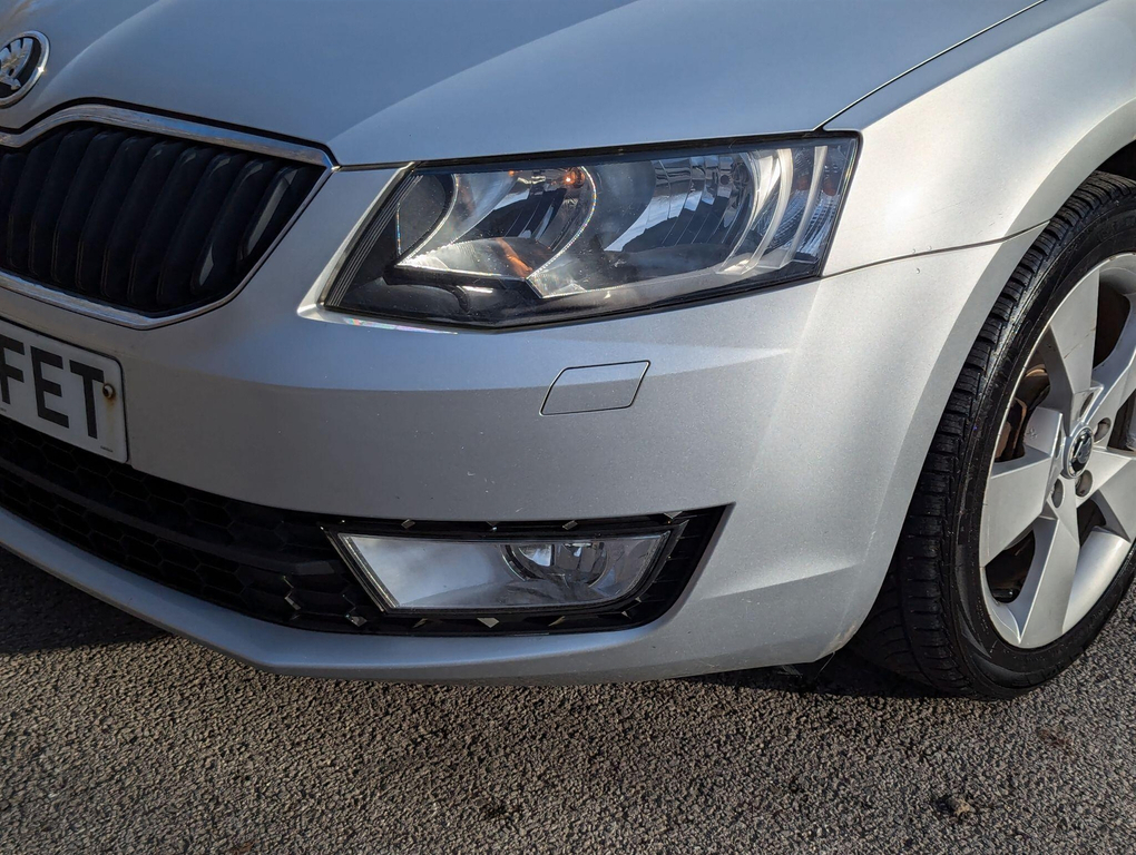 Skoda Octavia Elegance Tdi Cr 5-Door Silver #16
