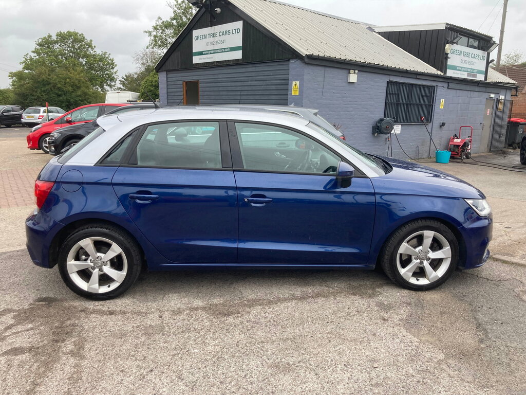 Audi A1 1.6 Tdi Sport Sportback Euro 6 Blue #4
