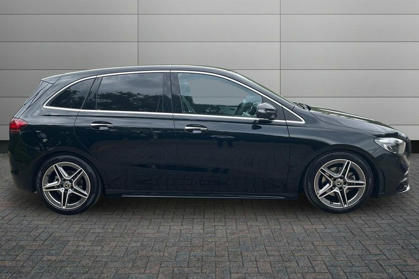 Mercedes-Benz B Class B200d Amg Line Premium Black #3