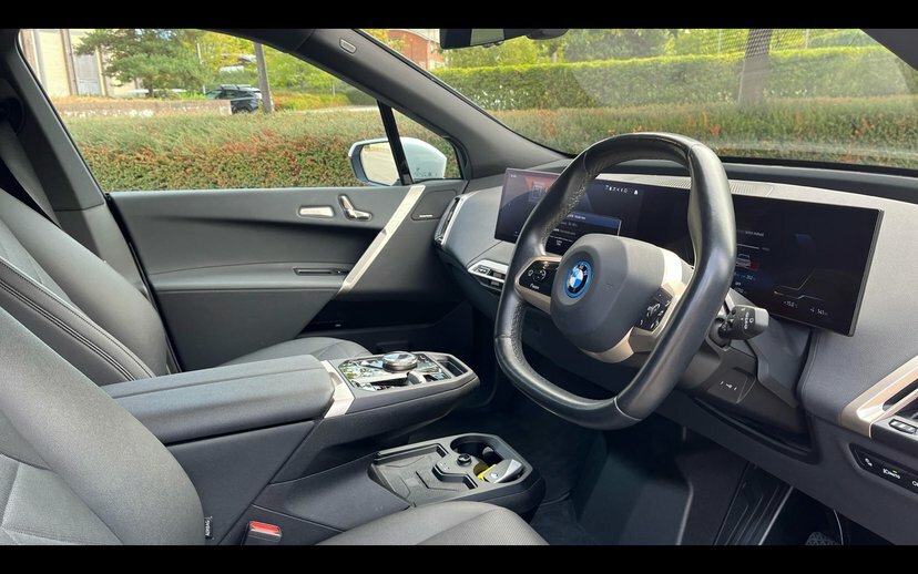 BMW iX Ix Xdrive40 M Sport AY22FWZ White #6
