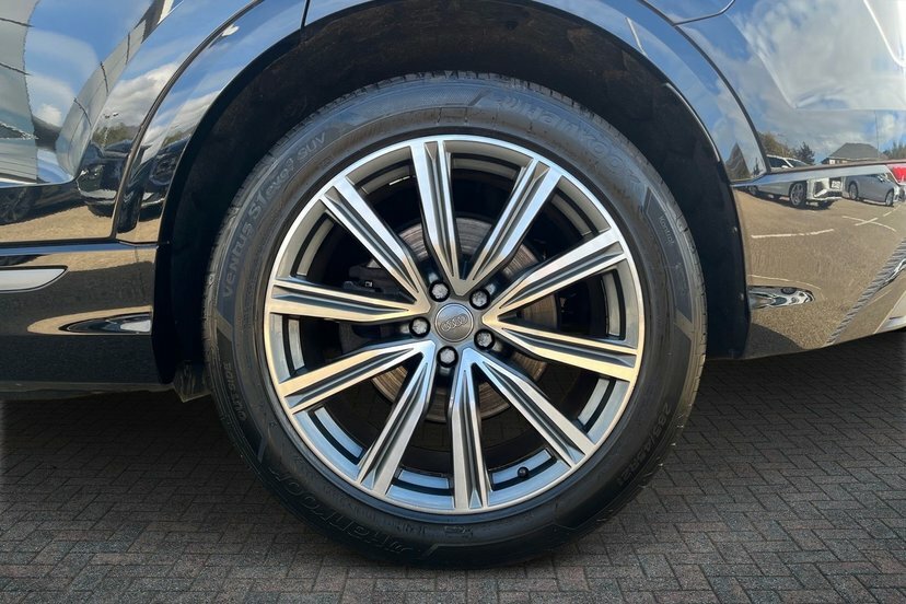 Audi Q8 3.0 Tdi V6 50 S Line Suv Tiptronic Quat Black #5