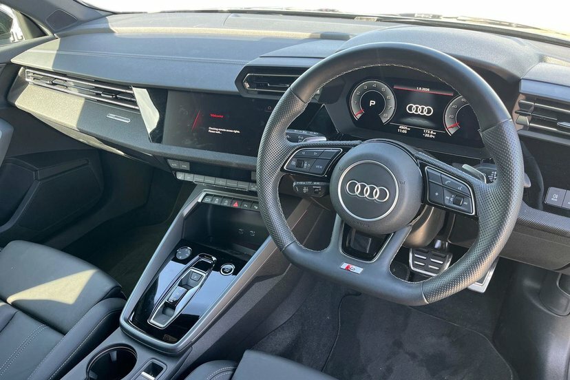 Audi A3 1.5 Tfsi 35 Black Edition Sportback S T Grey #6