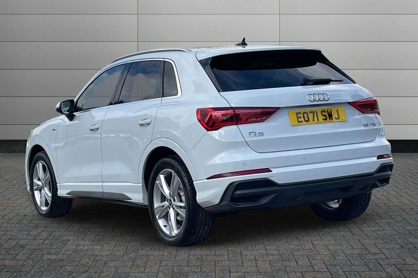 Audi Q3 1.5 Tfsi Cod 35 S Line Suv S Tronic 15 EO71SWJ White #3