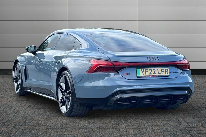Audi Rs E-Tron Gt 93.4Kwh Carbon Black Saloon Quat Grey #3