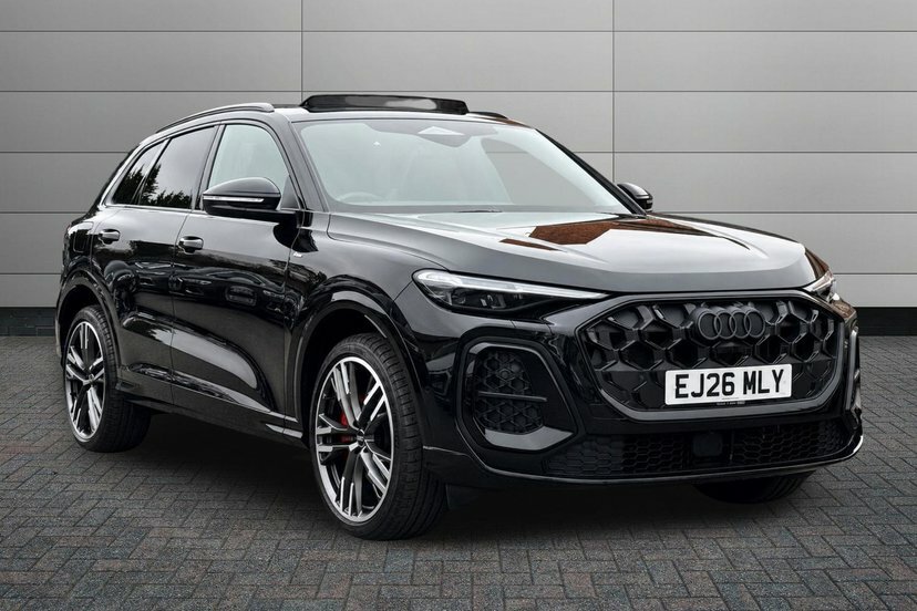 Audi Q5 2.0 E-hybrid 25.9Kwh Black Edition Sportback P Black