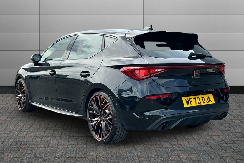 Cupra Leon 2.0 Tsi Vz2 Design Edition Hatchback Ds Black #3