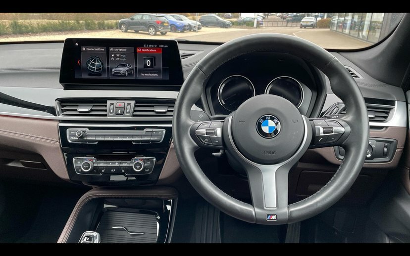 BMW X1 X1 Sdrive18i M Sport Blue #5