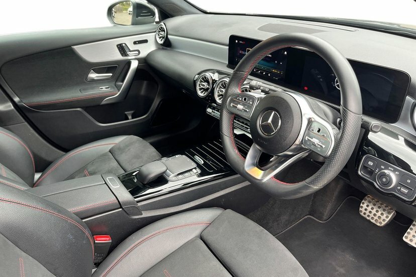 Mercedes-Benz A Class A180d Amg Line Premium Plus 2 Black #5