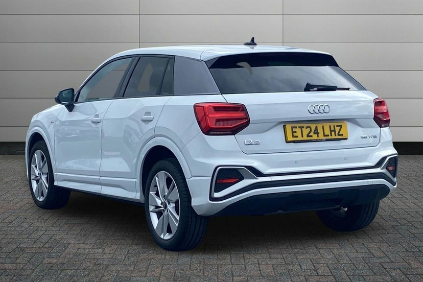 Audi Q2 1.5 Tfsi Cod 35 S Line Suv S Tronic 15 White #3
