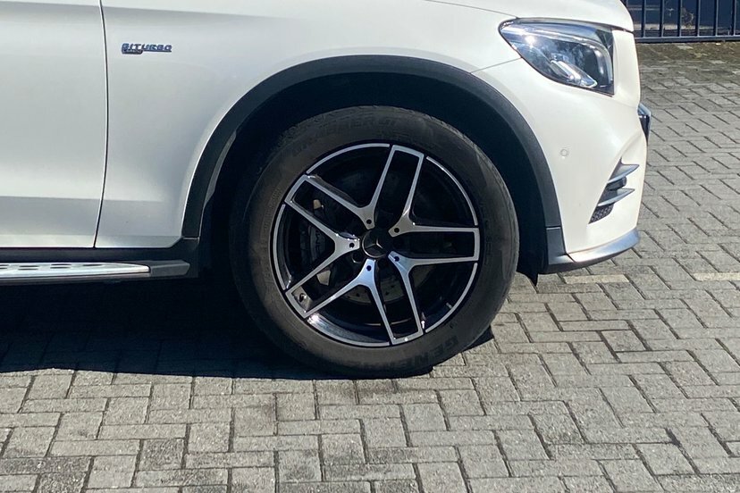 Mercedes-Benz GLC Class Glc43 V6 Amg Premium Plus White #4