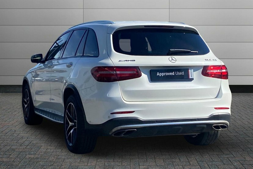 Mercedes-Benz GLC Class Glc43 V6 Amg Premium Plus White #2