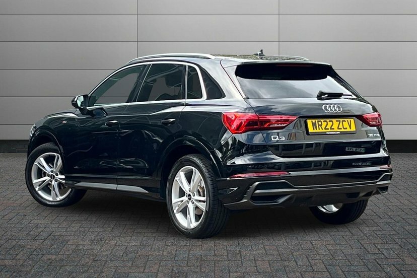 Audi Q3 1.5 Tfsi Cod 35 S Line Suv S Tronic 15 WR22ZCV Black #3