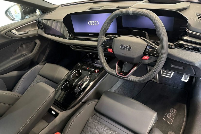 Audi RS5 2.9 Tfsi V6 25.9Kwh Avant Plug-in Hybri Black #6