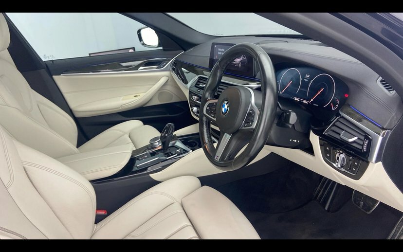 BMW 5 Series 520D M Sport Saloon Black #6