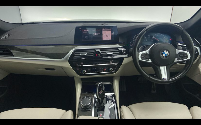 BMW 5 Series 520D M Sport Saloon Black #4