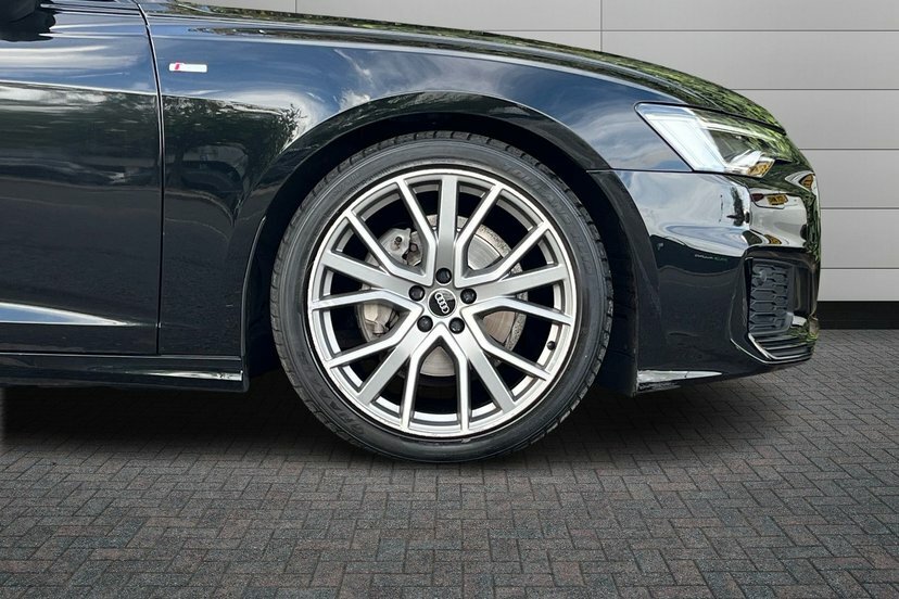 Audi A6 Saloon 2.0 Tdi 40 Black Edition Saloon S Troni Black #5