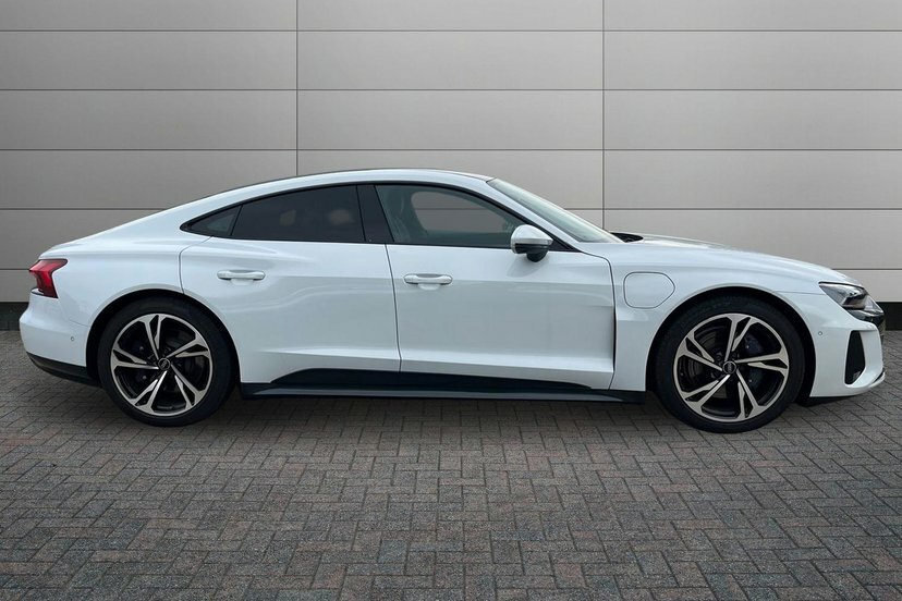 Audi E Tron GT 93.4Kwh Saloon Quattro 476 Ps Grey #4