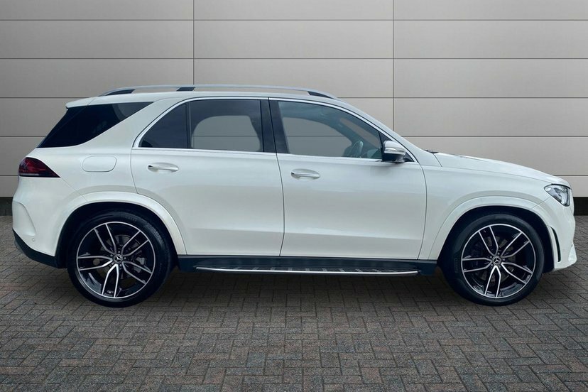 Mercedes-Benz GLE Class Gle400d Amg Line Premium Plus White #3