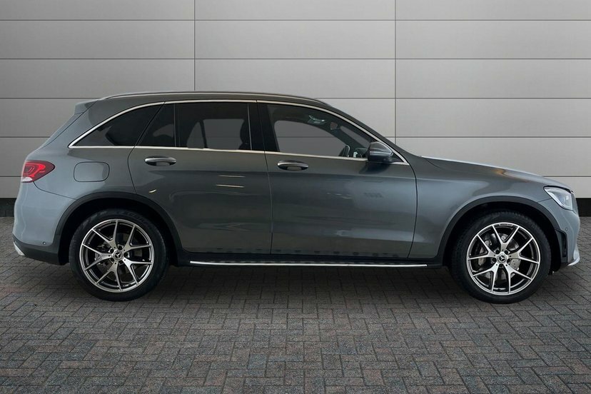 Mercedes-Benz GLC Class Glc 300D 4Matic Amg Line Premium Plus SL69ZYN Grey #4