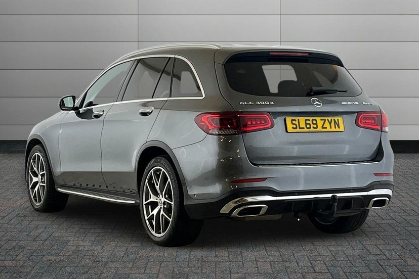 Mercedes-Benz GLC Class Glc 300D 4Matic Amg Line Premium Plus SL69ZYN Grey #3