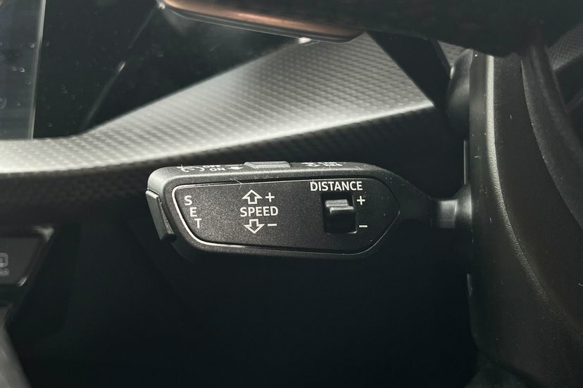 Audi RS3 Rs 3 Tfsi Quattro Carbon Black S Tronic Black #34