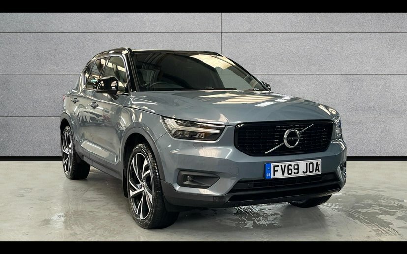 Volvo XC40 1.5 T3 R-design Pro Suv 163 Ps Grey
