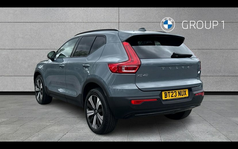 Volvo XC40 1.5H T5 Recharge 10.7Kwh Ultimate Dark  #2