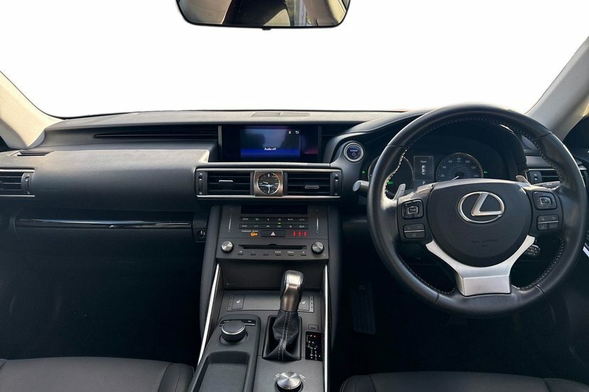 Lexus IS 2.5 300H Saloon Hybrid E-cvt 223 Ps Silver #6