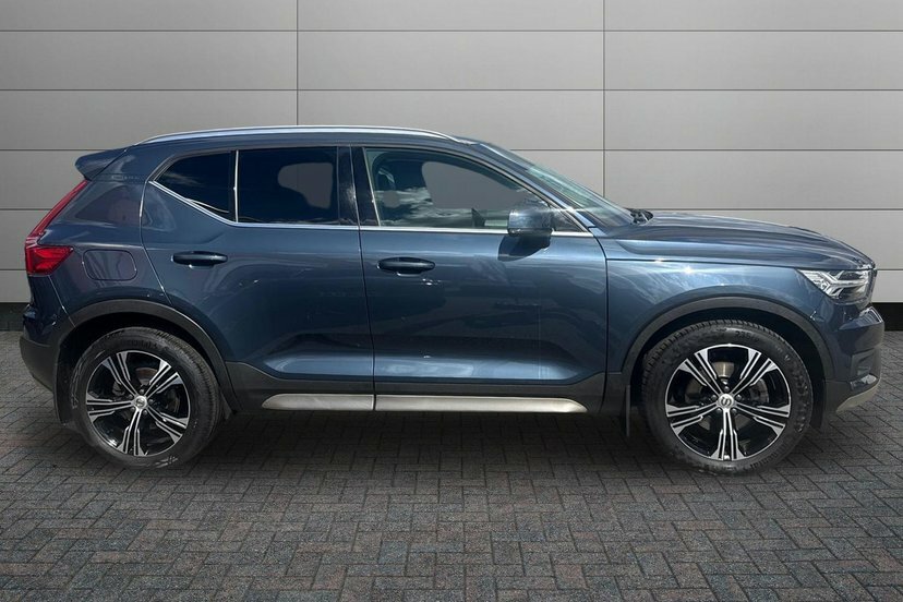 Volvo XC40 2.0 T4 Inscription Pro Suv Awd 19 Blue #4
