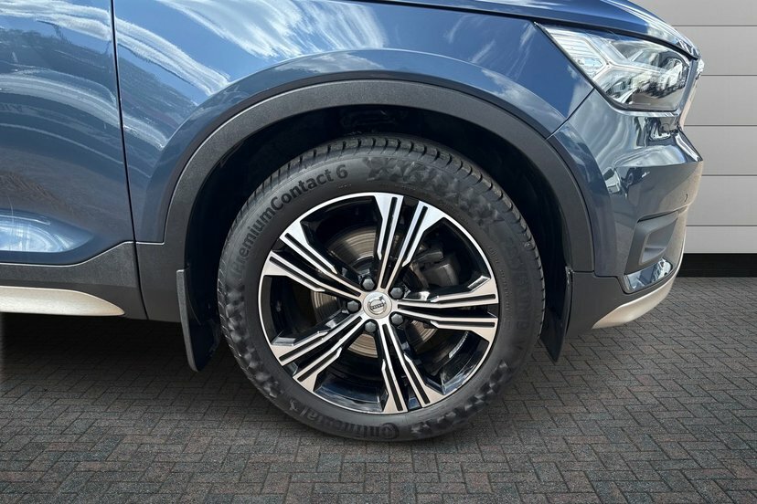 Volvo XC40 2.0 T4 Inscription Pro Suv Awd 19 Blue #5