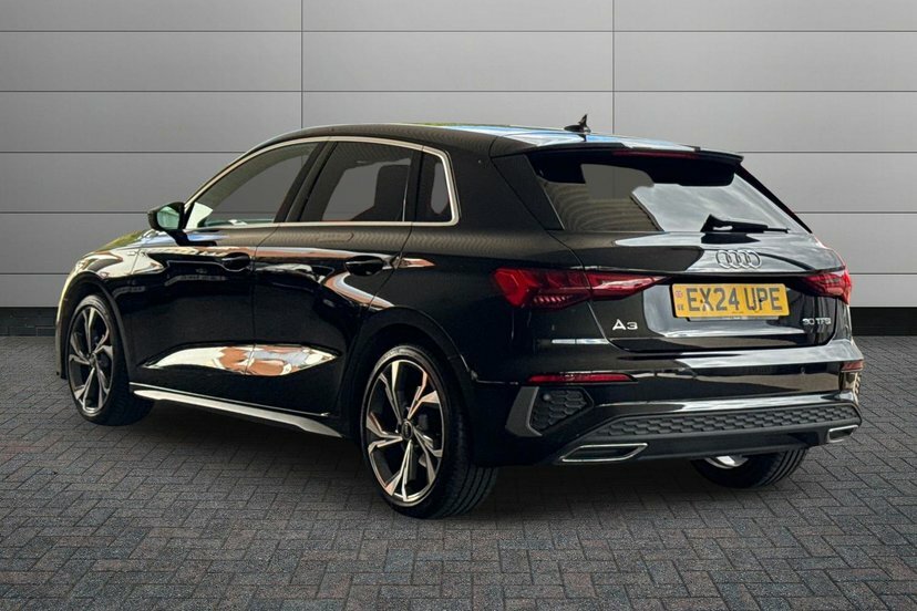 Audi A3 1.0 Tfsi 30 S Line Sportback S Tronic Black #3