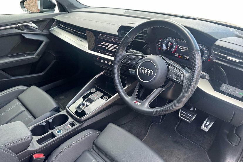 Audi A3 1.0 Tfsi 30 S Line Sportback S Tronic Black #6