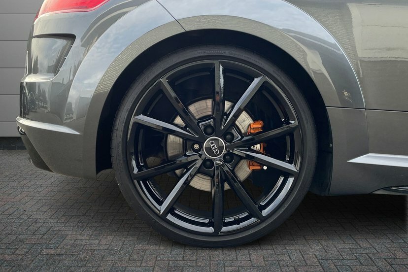 Audi TT 2.0 Tfsi 45 Black Edition Coupe S Troni SD20FZH Grey #5