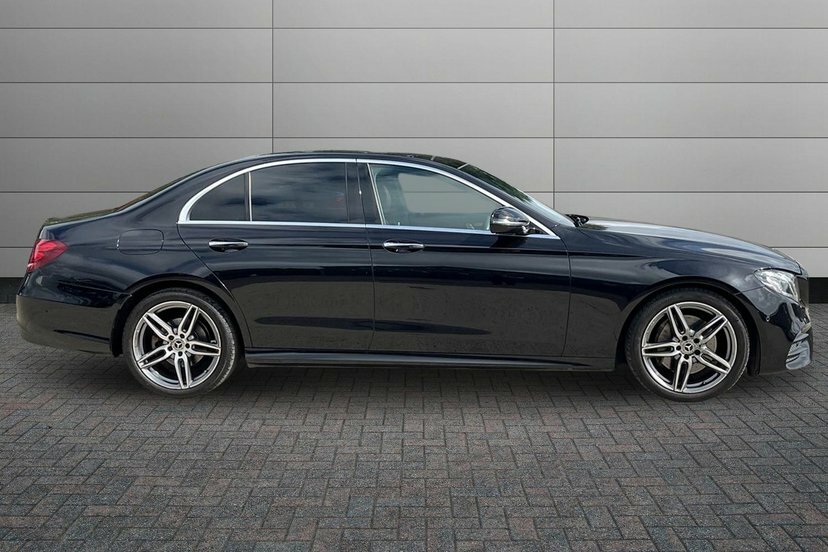 Mercedes-Benz E Class 2.0 E220d Amg Line Premium G-tronic KJ19UCE Black #4
