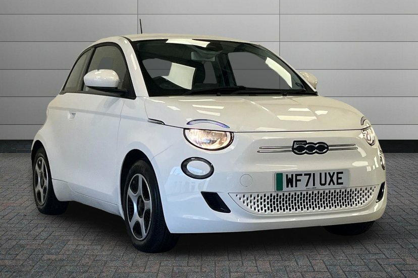 Fiat 500E 42Kwh Passion Hatchback 118 Ps White