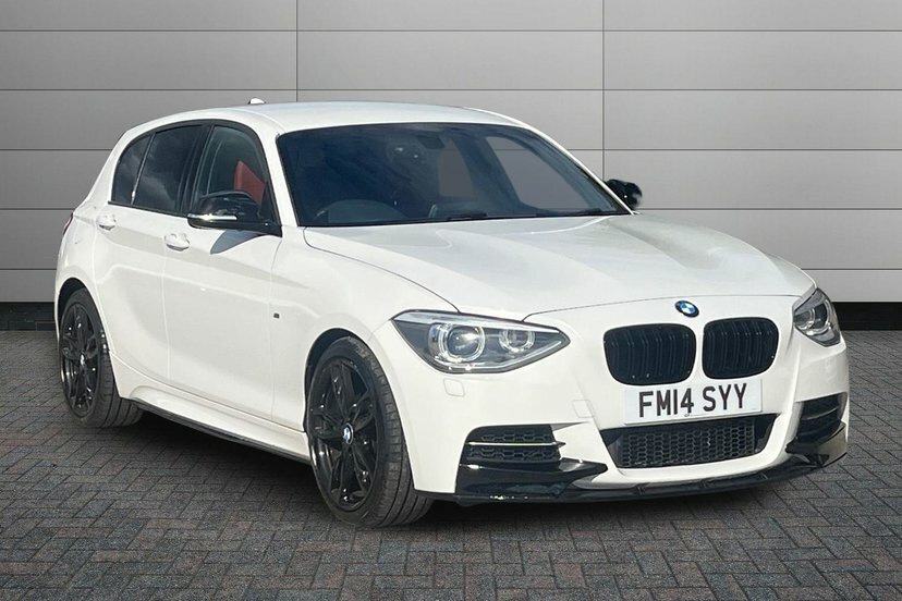 BMW 1 Series 3.0 M135i Hatchback 320 Ps White