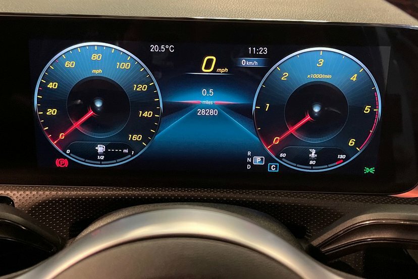Mercedes-Benz A Class A180d Amg Line Premium Saloon Silver #6