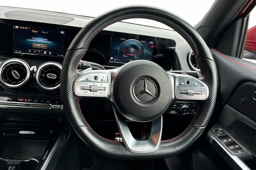 Mercedes-Benz GLB Class 1.3 Glb200 Amg Line Suv 7G-dct 163 Ps Red #6