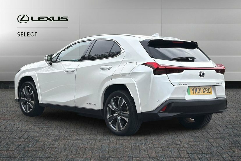 Lexus UX 300E 54.3Kwh Takumi Suv 204 Ps White #3