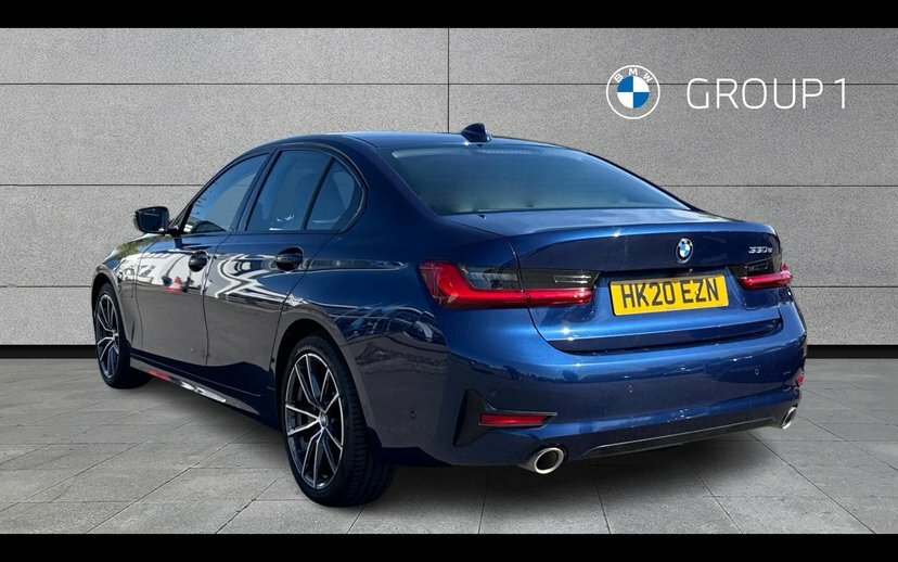 BMW 3 Series 330E Sport Pro Saloon Blue #2