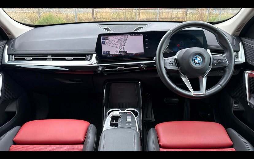 BMW iX1 Ix1 Xdrive30 Xline Black #4