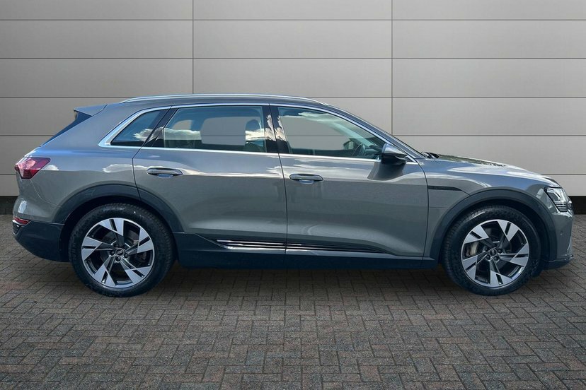 Audi Q8 e tron 50 Sport Suv Quattro 95Kwh 11Kw Grey #4